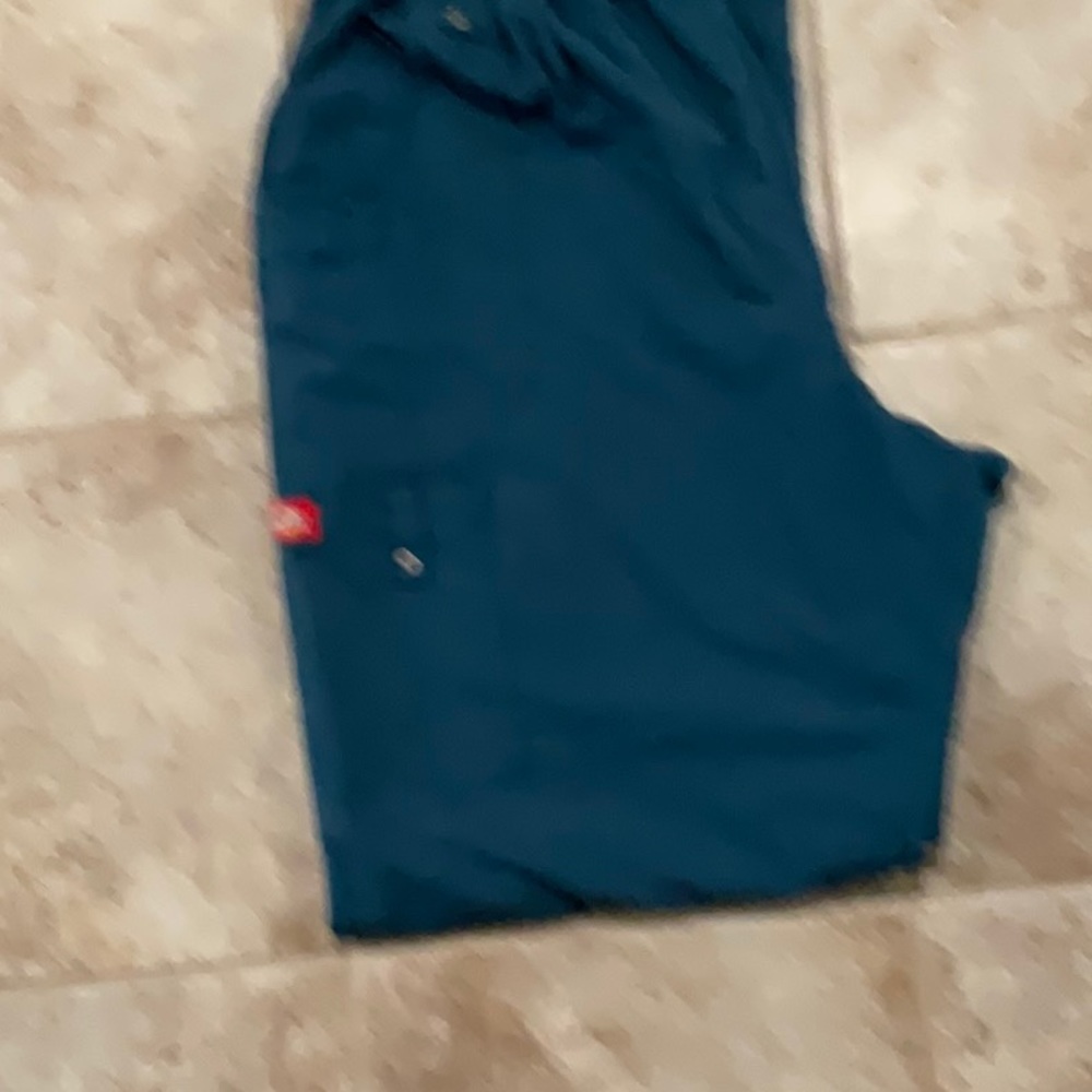 Uniform - Picture 3 of 4